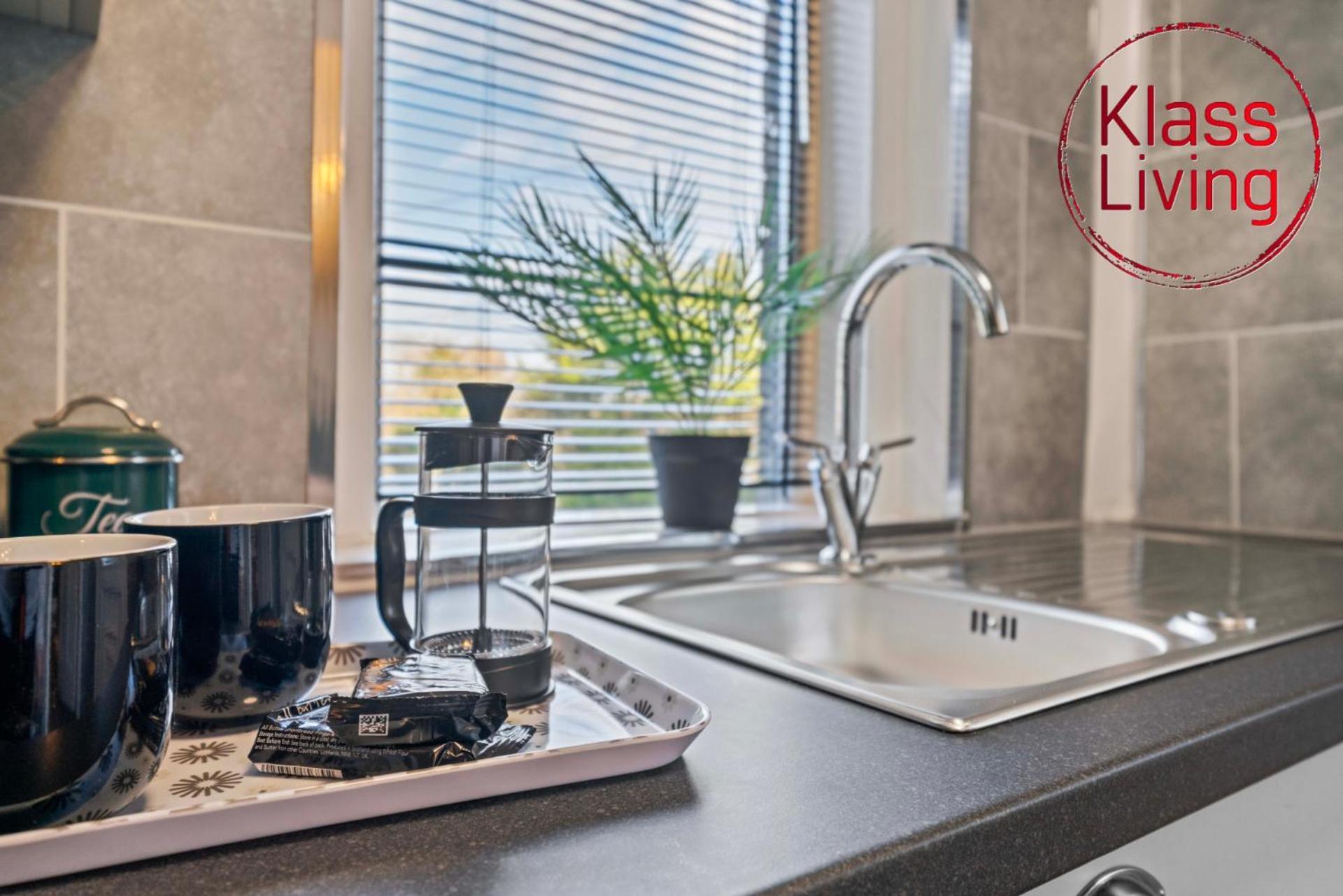 Alexander Apartment By Klass Living Coatbridge Exteriör bild