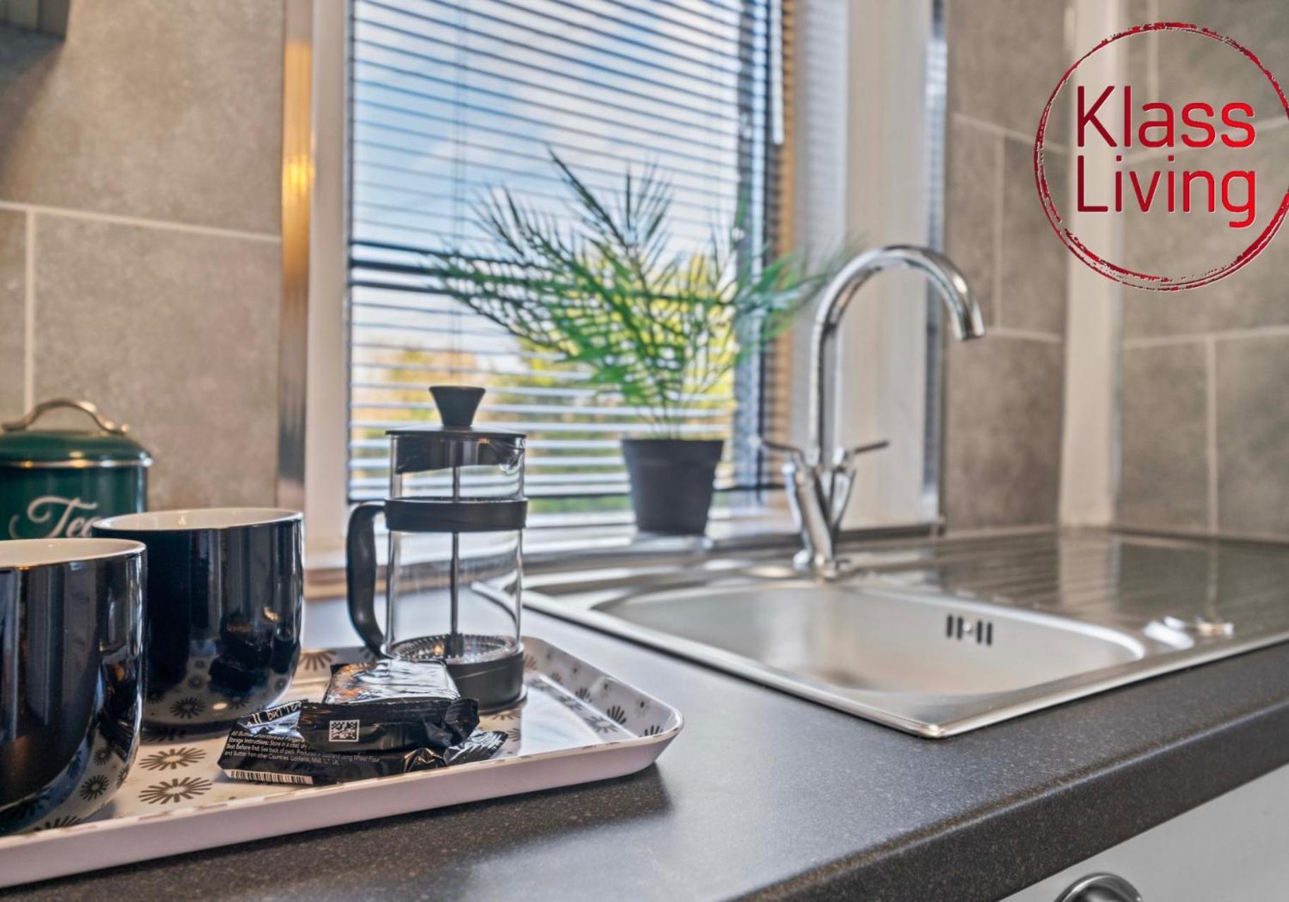 Alexander Apartment By Klass Living Coatbridge Exteriör bild